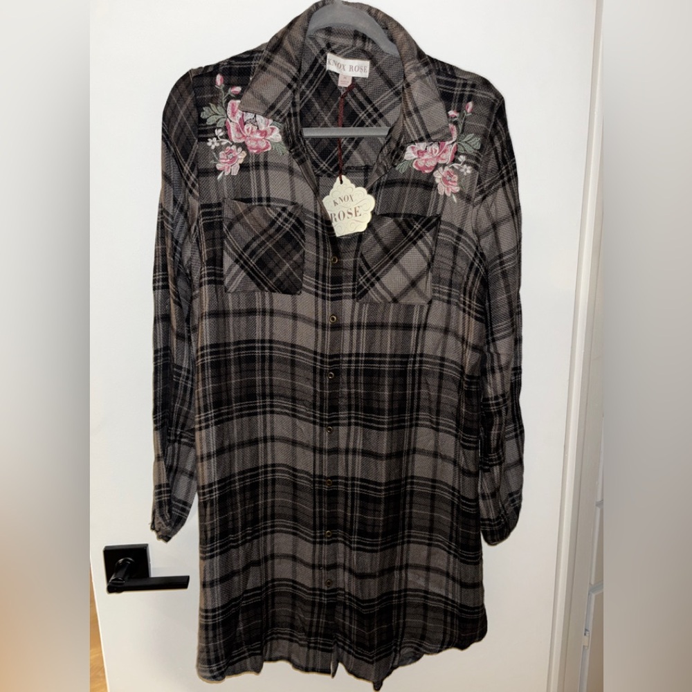 Knox Rose Gray Plaid Dress with Pink Floral Embroidery